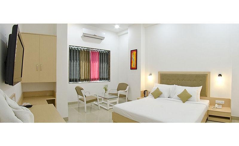 Jk Rooms 109 Hotel Mayur Nagpur Eksteriør billede
