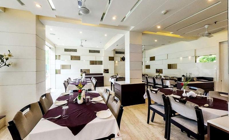 Jk Rooms 109 Hotel Mayur Nagpur Eksteriør billede
